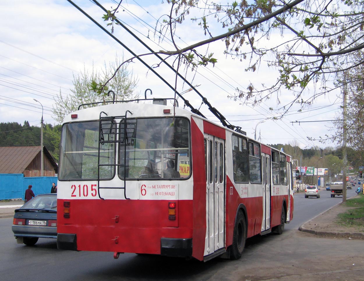 Iżewsk, ZiU-682V-012 [V0A] Nr 2105