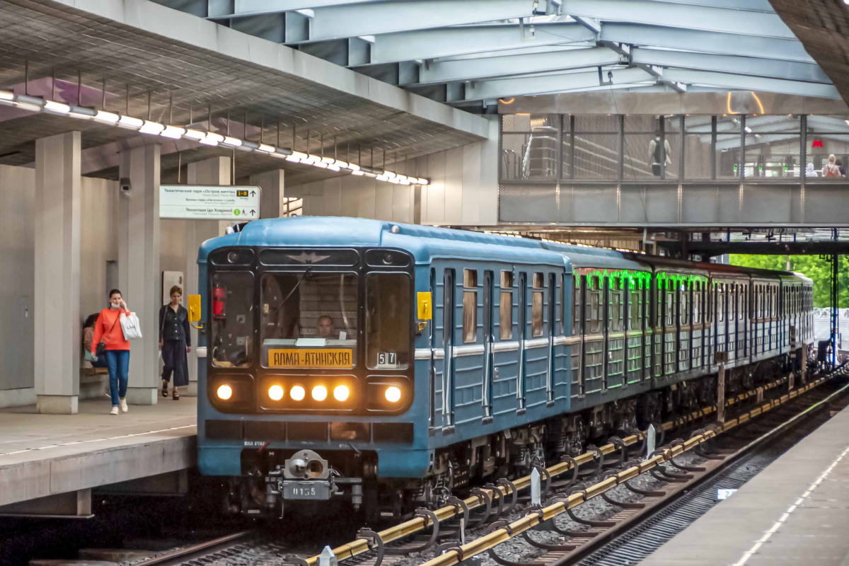 Moscow, 81-717 (MMZ) № 0135