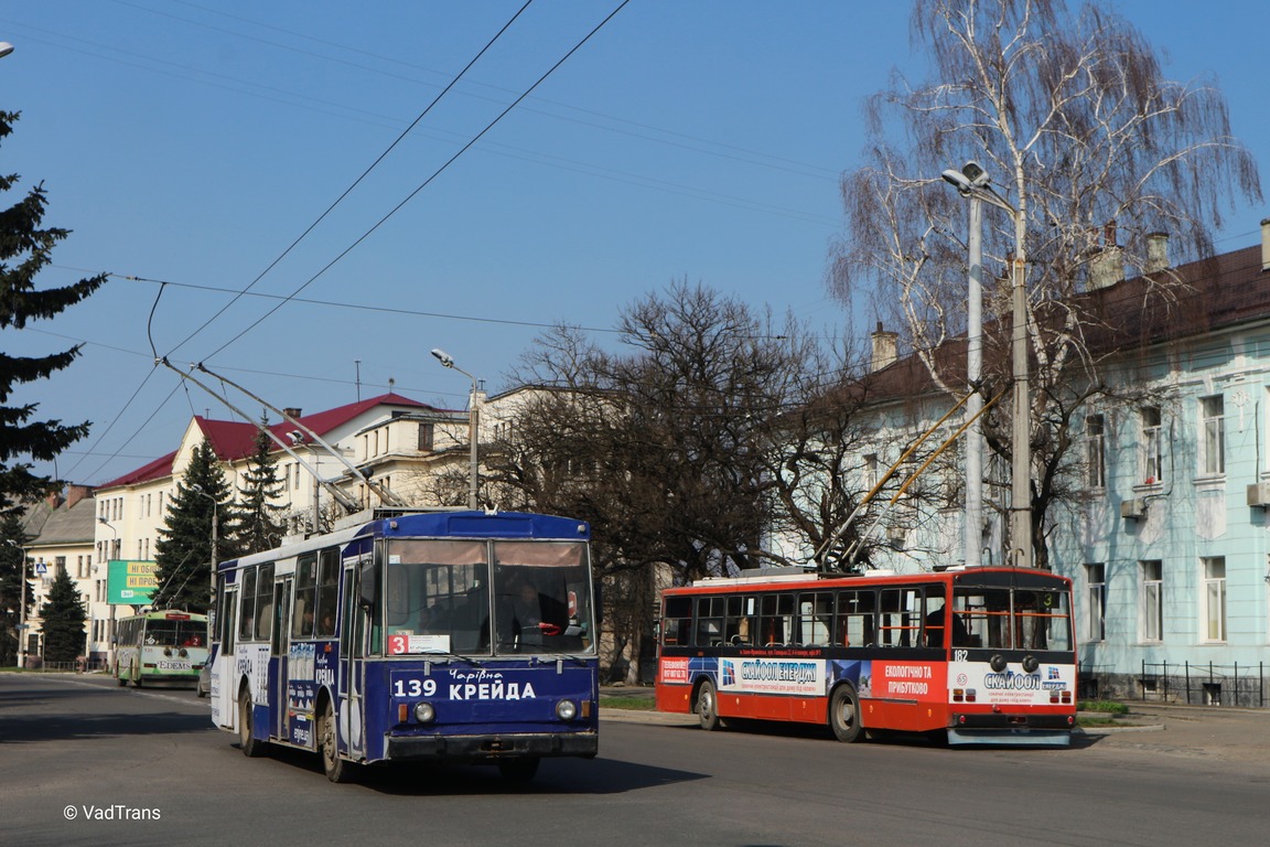 Ивано-Франковск, Škoda 14Tr02 № 139; Ивано-Франковск, Škoda 14Tr10/6 № 182