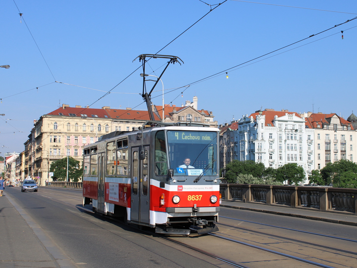 Прага, Tatra T6A5 № 8637