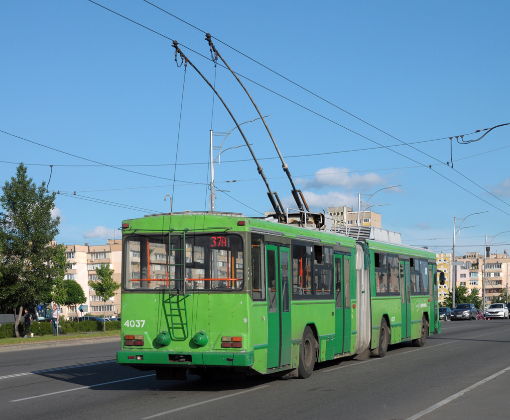 Киев, Киев-12.03 № 4037