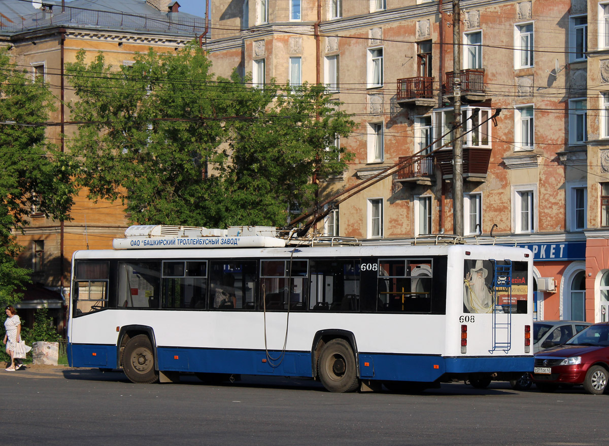 Kirov, BTZ-52768A Br. 608