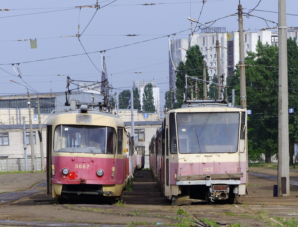 Киев, Tatra T3SUCS № 5667; Киев, Tatra T6B5SU № 062