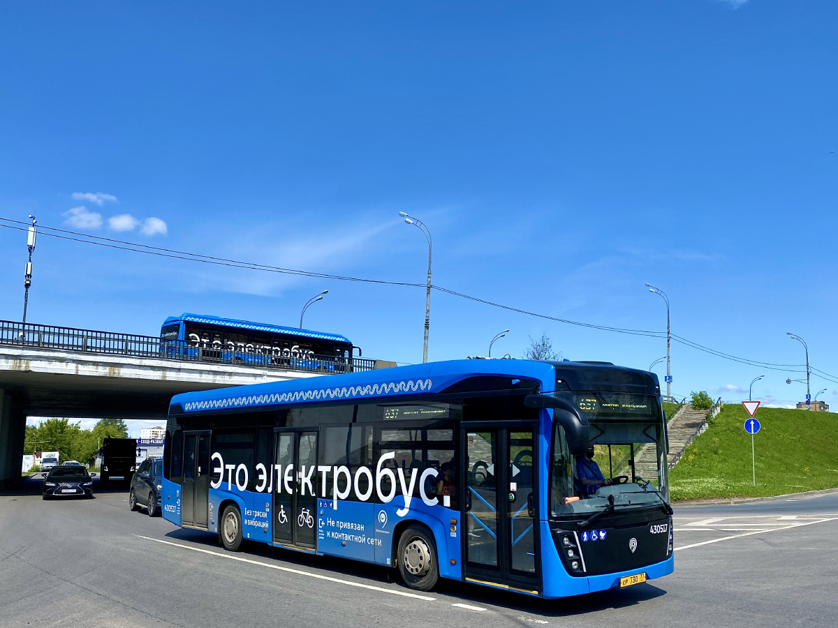 Москва, КАМАЗ-6282 № 430517