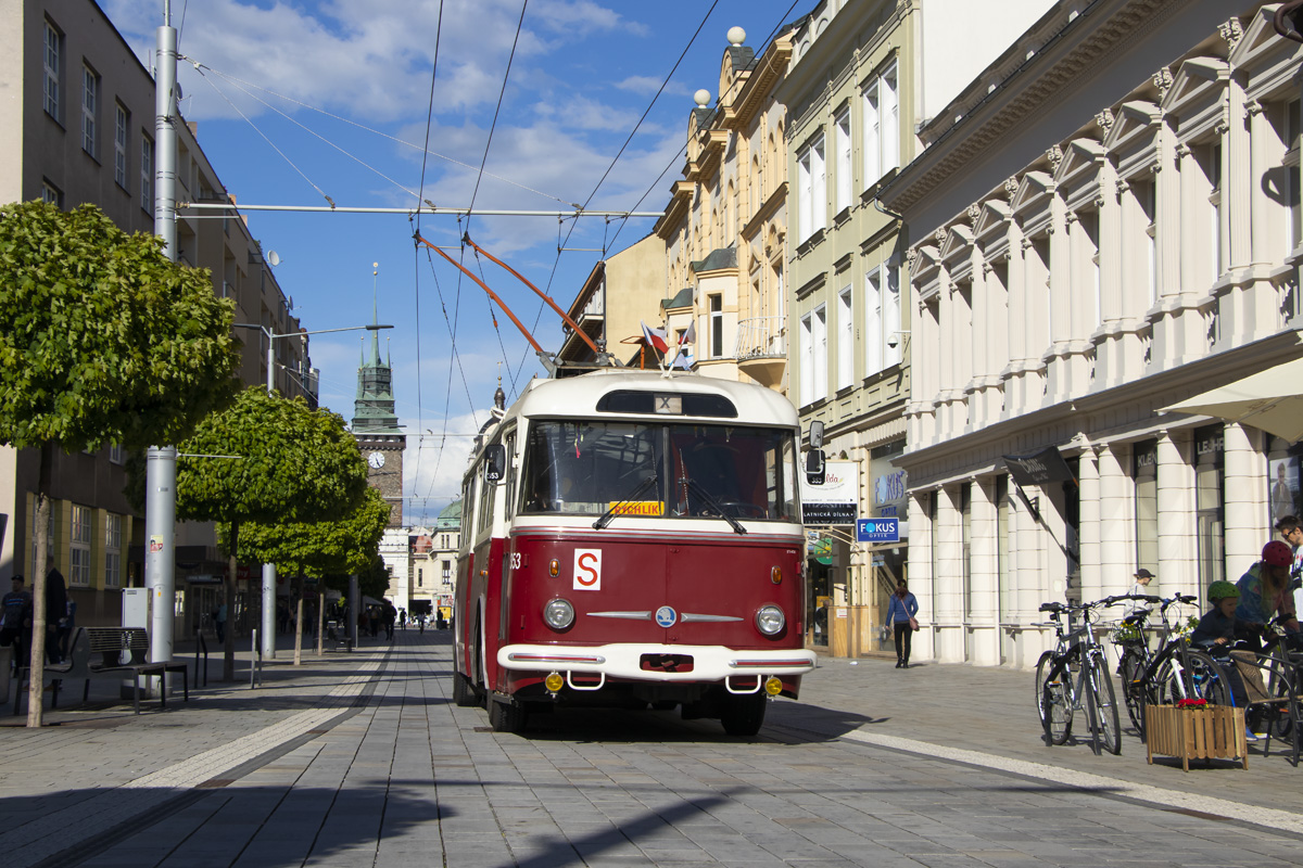 Пардубице, Škoda 9TrHT26 № 353