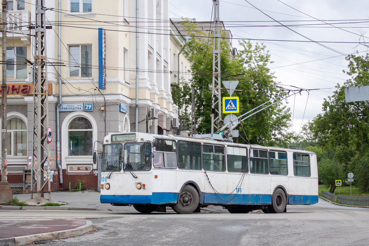 Yekaterinburg, ZiU-682G [G00] № 186