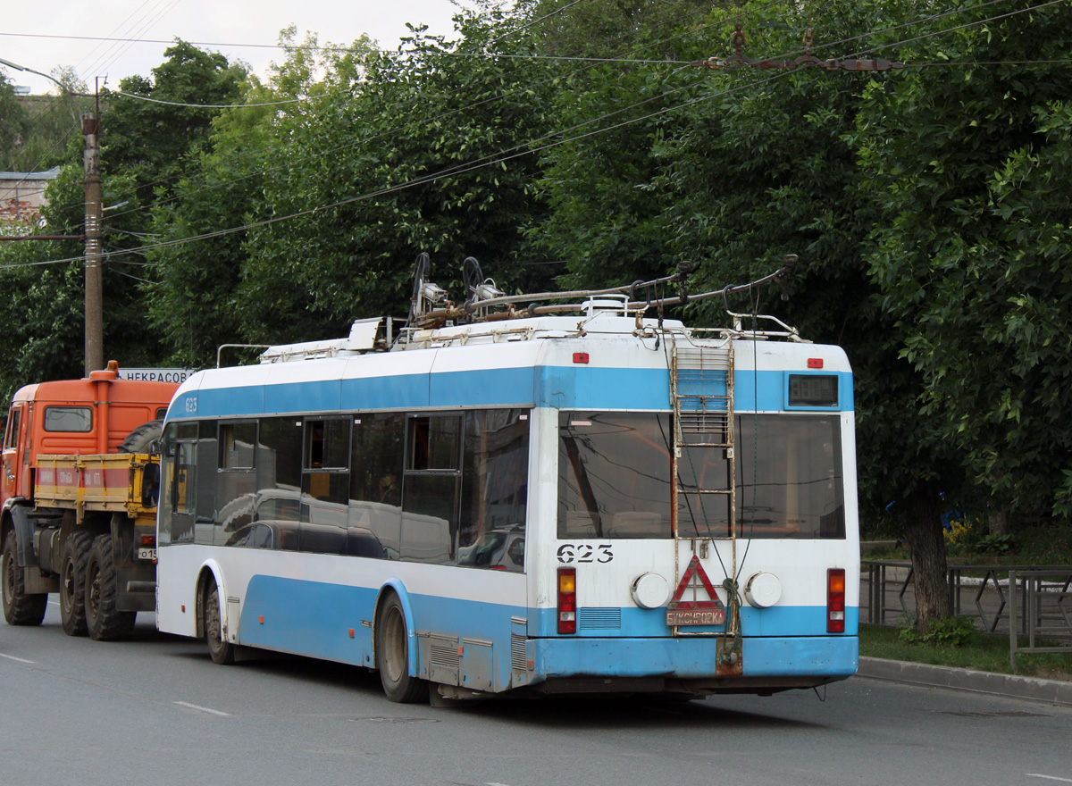 Киров, БКМ 321 № 623