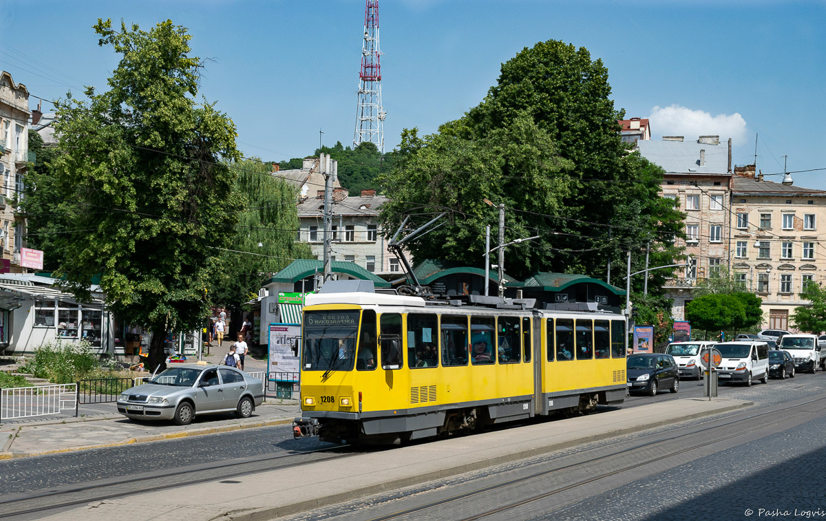 Львов, Tatra KT4DM № 1208