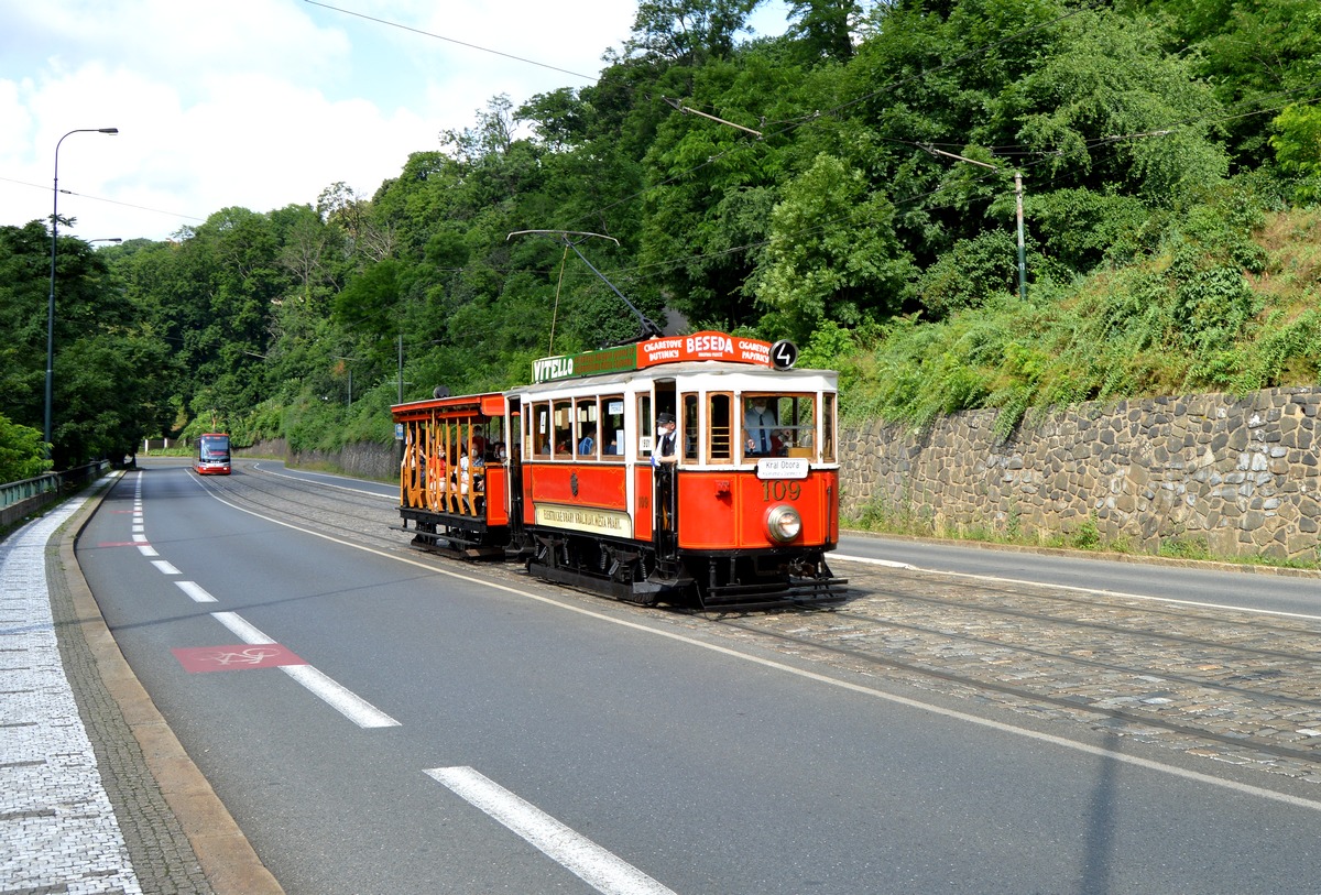 Прага, Ringhoffer DSM № 109