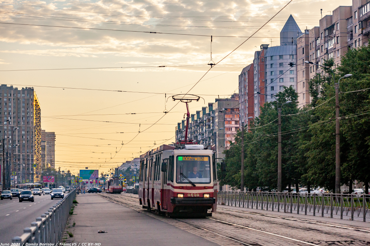 Санкт-Петербург, ЛВС-86М2 № 0690