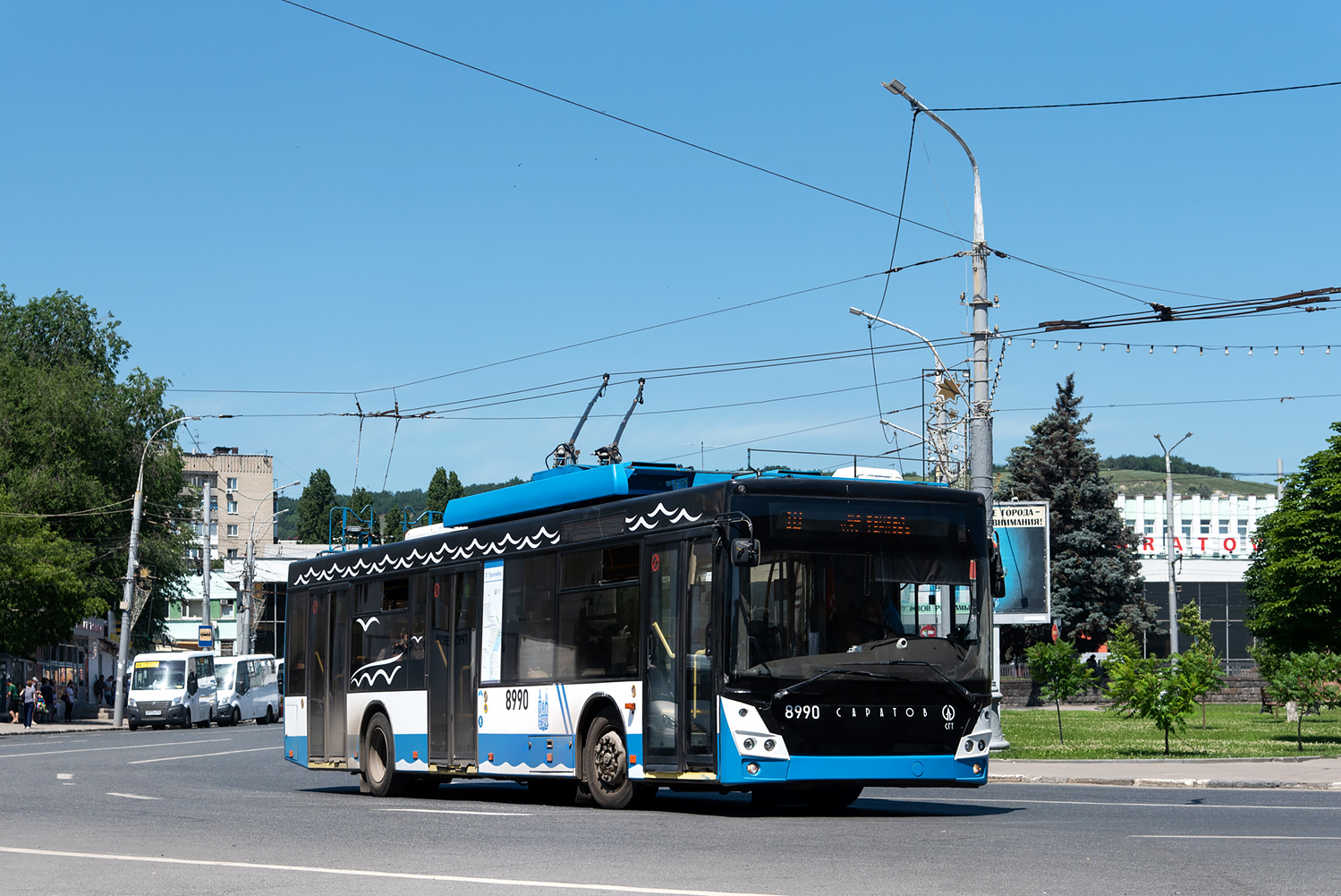 Саратов, СВАРЗ-МАЗ-6275 № 8990