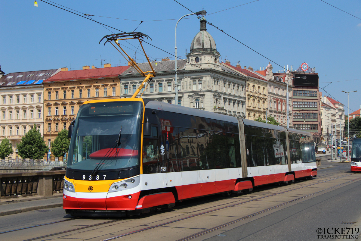 Прага, Škoda 15T5 ForCity Alfa Praha № 9387