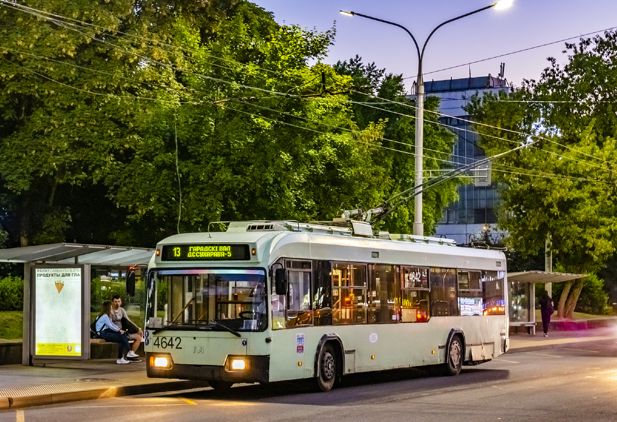 Минск, БКМ 321 № 4642