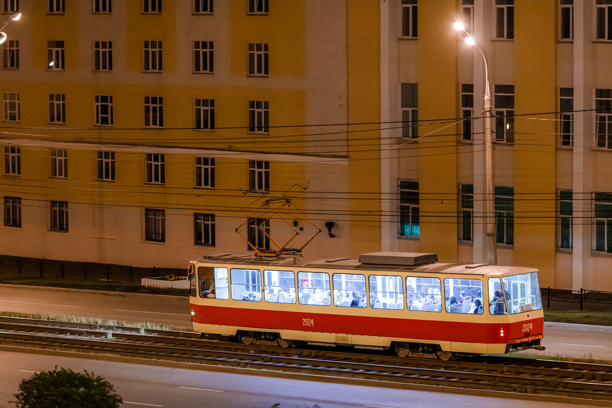 Ijevsk, Tatra T6B5SU Nr. 2024