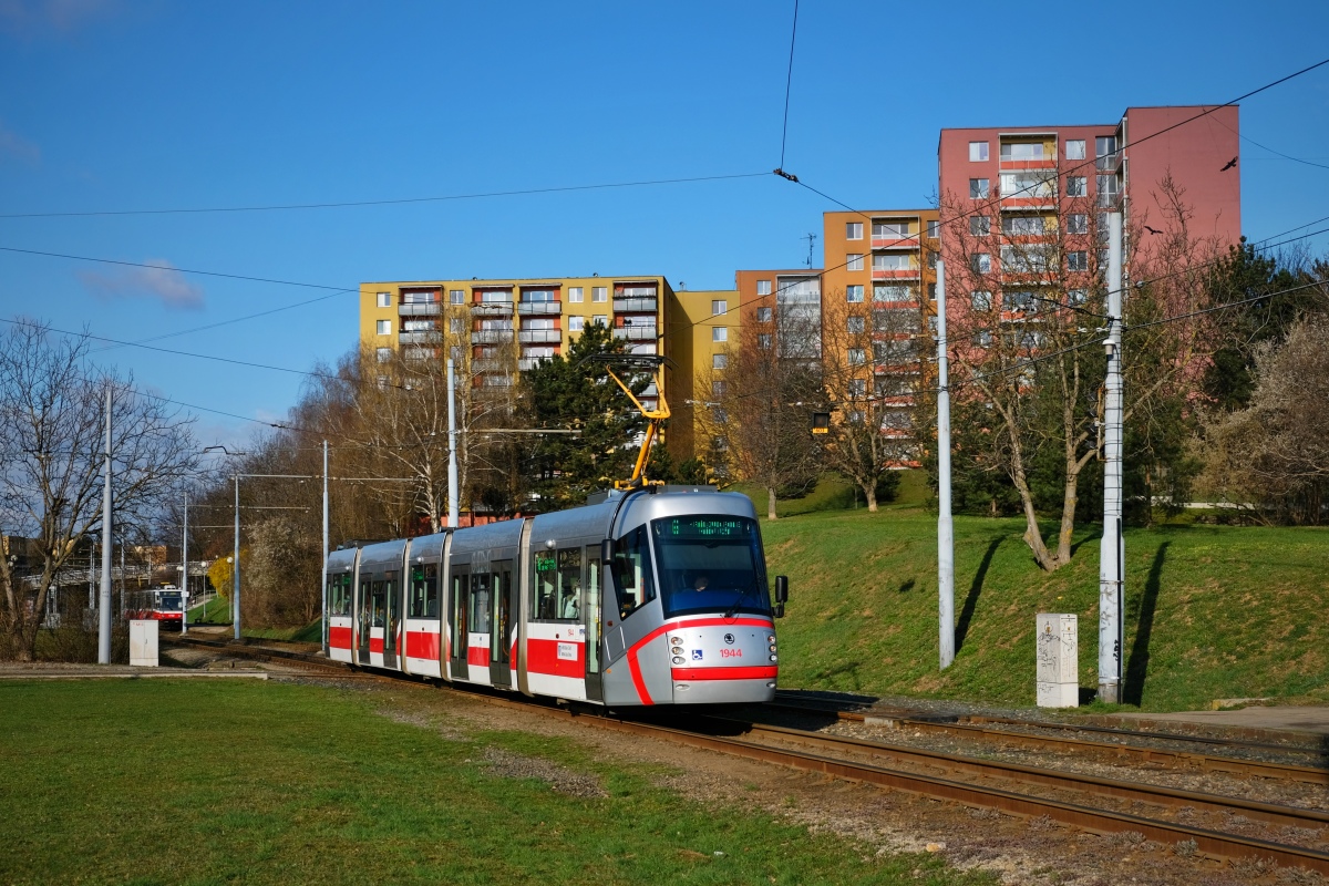 Брно, Škoda 13T Elektra № 1944