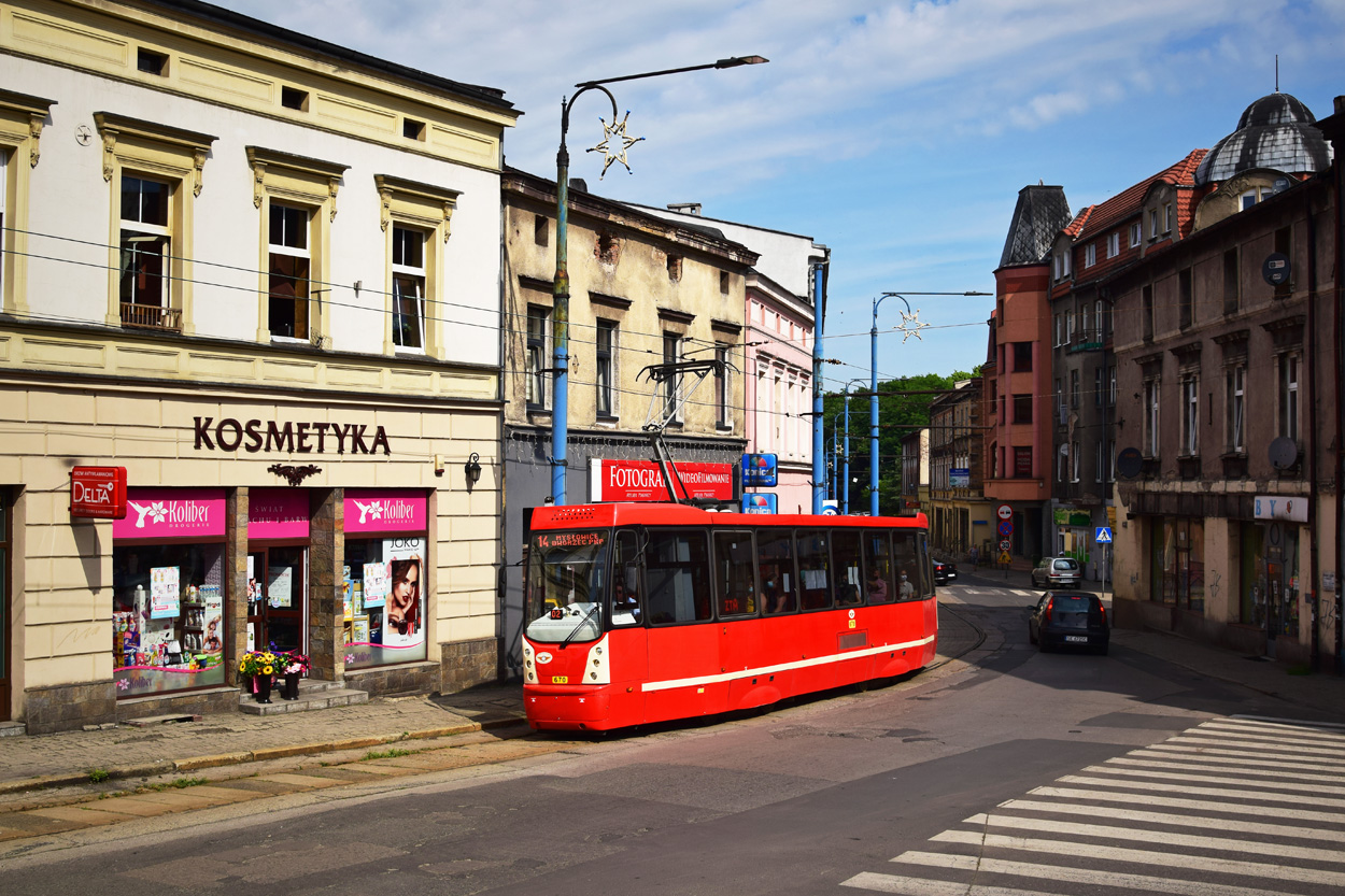 Metropolis GZM, Konstal 105N-2K # 670
