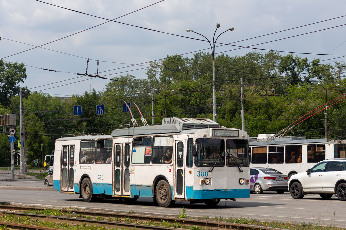 Екатеринбург, БТЗ-5276-01 № 380 Екатеринбург, БТЗ-5276-01 № 380