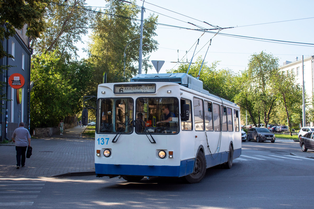Екатеринбург, МТрЗ-6223-0000010 № 137