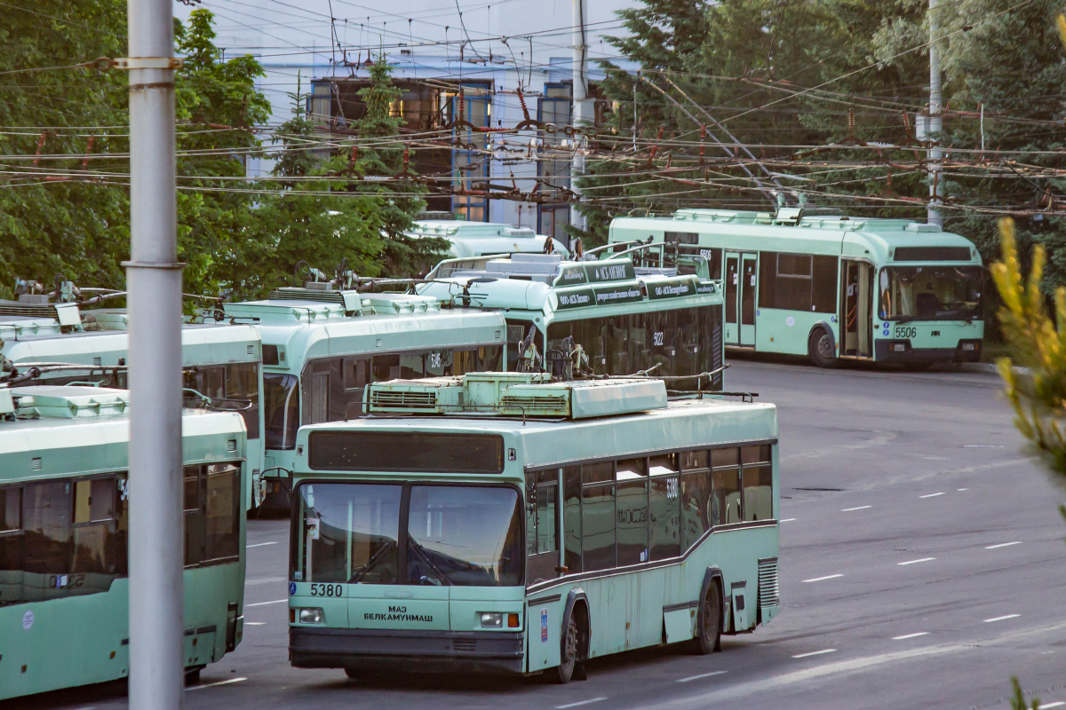 Минск, БКМ 221 № 5380