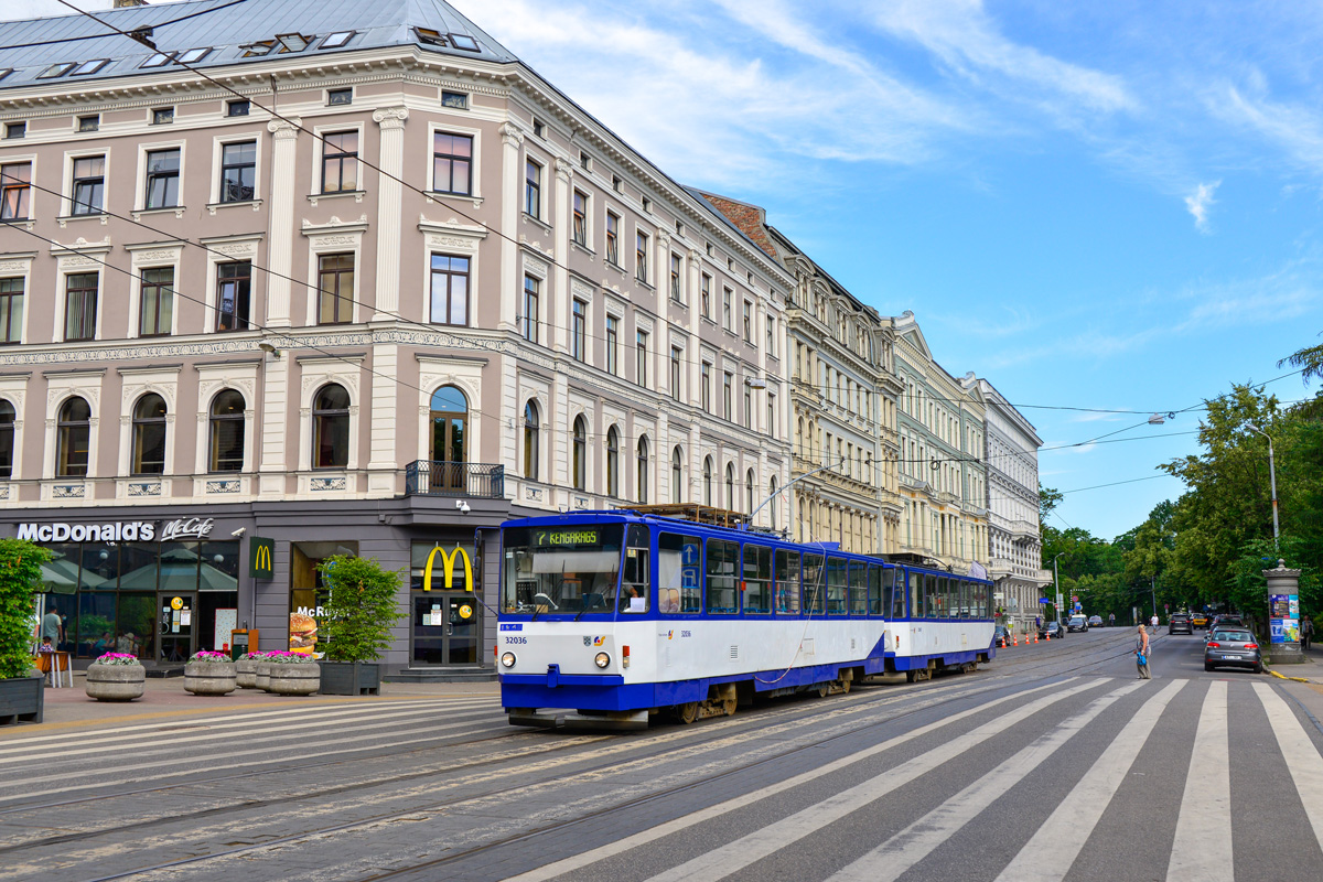Рига, Tatra T6B5SU № 32036