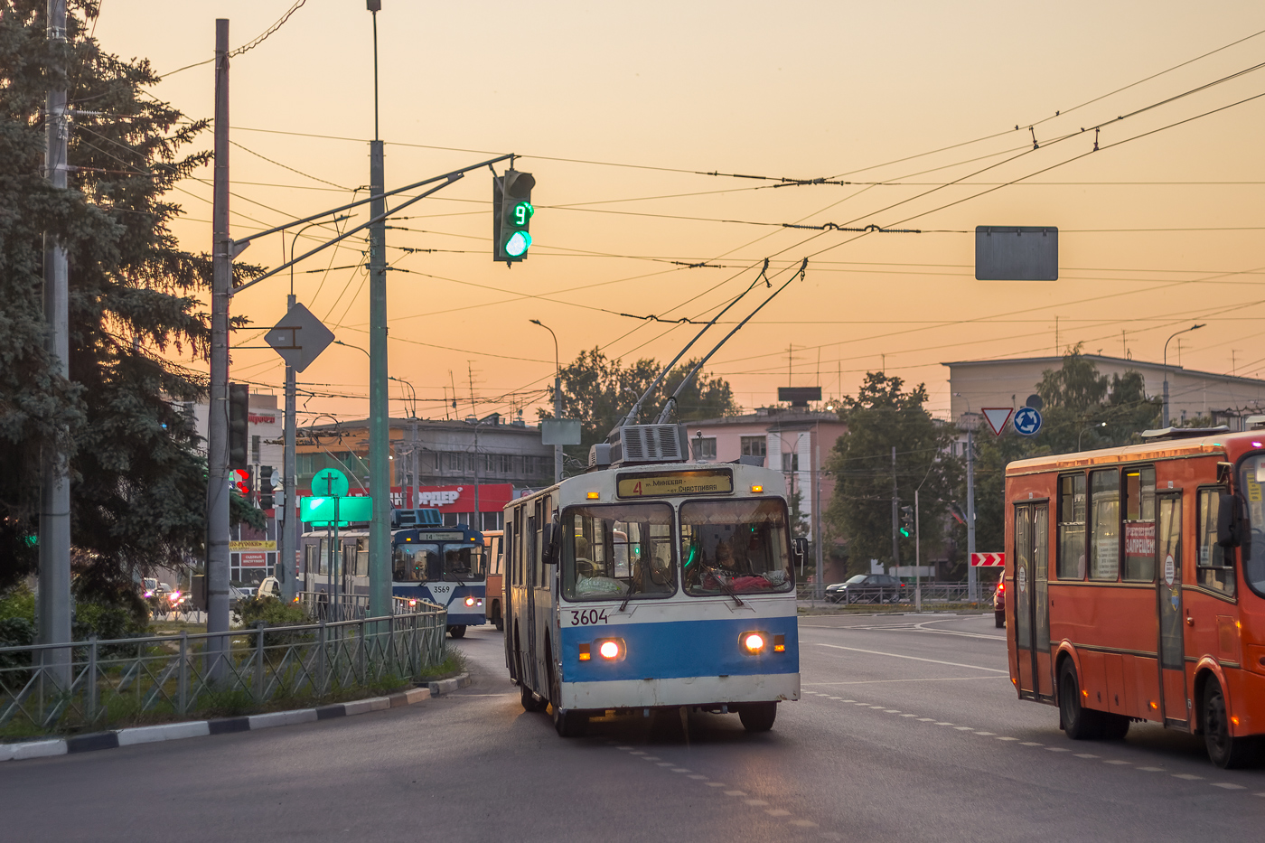 Nizhny Novgorod, Nizhtroll (ZiU-682V) № 3604