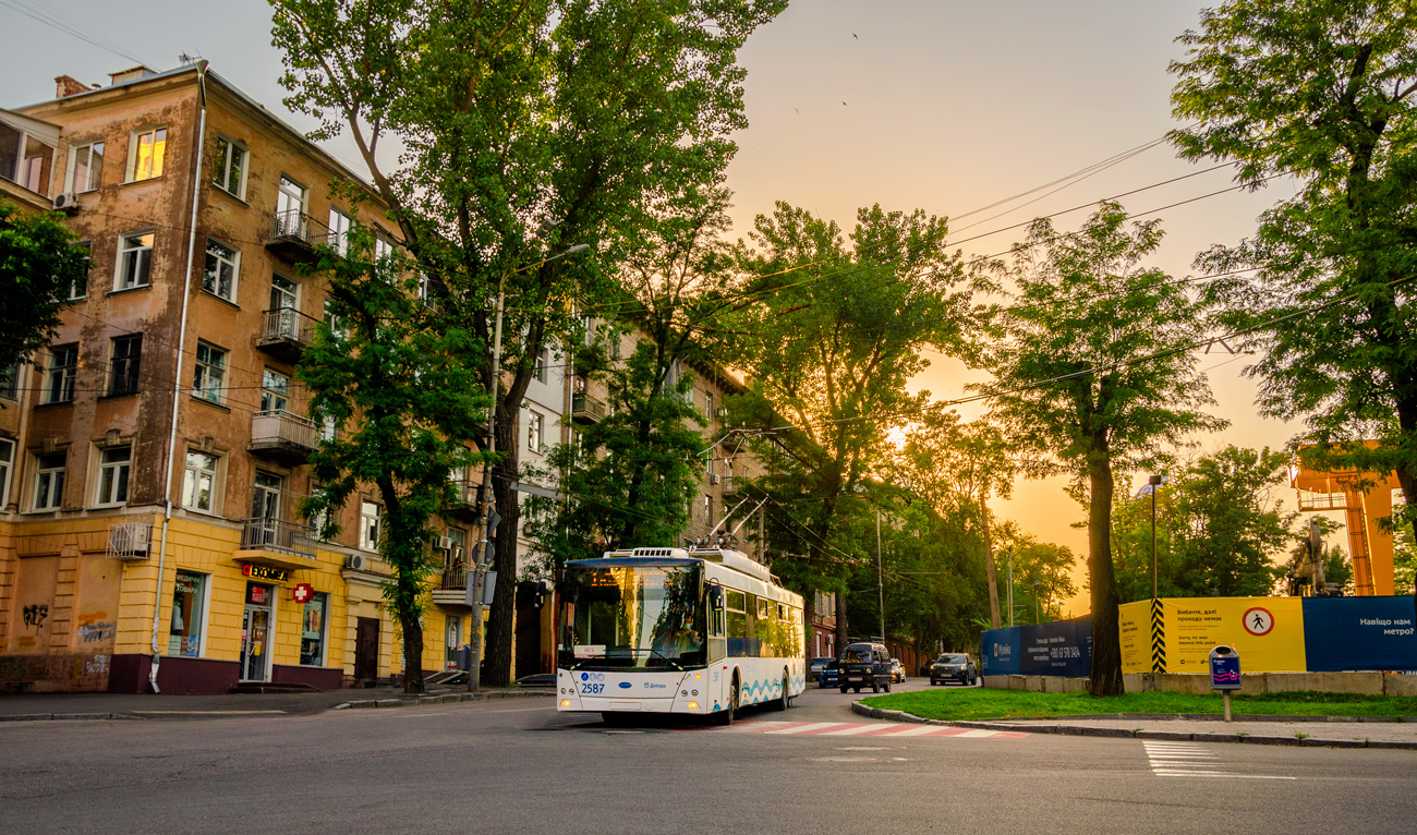Днепр, Дніпро Т203 № 2587