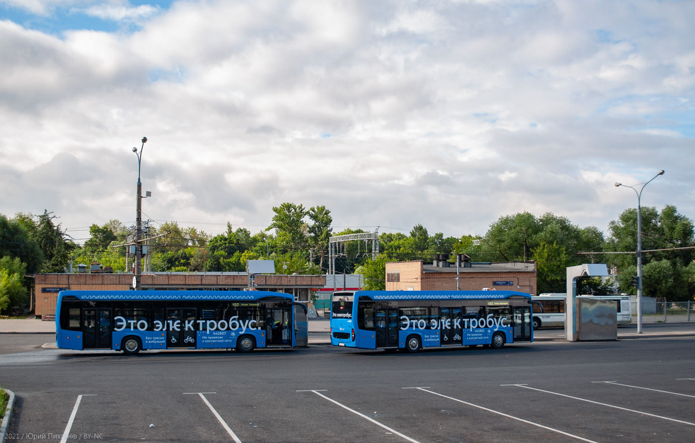 Moskwa, KAMAZ-6282 Nr 441807; Moskwa, KAMAZ-6282 Nr 441802