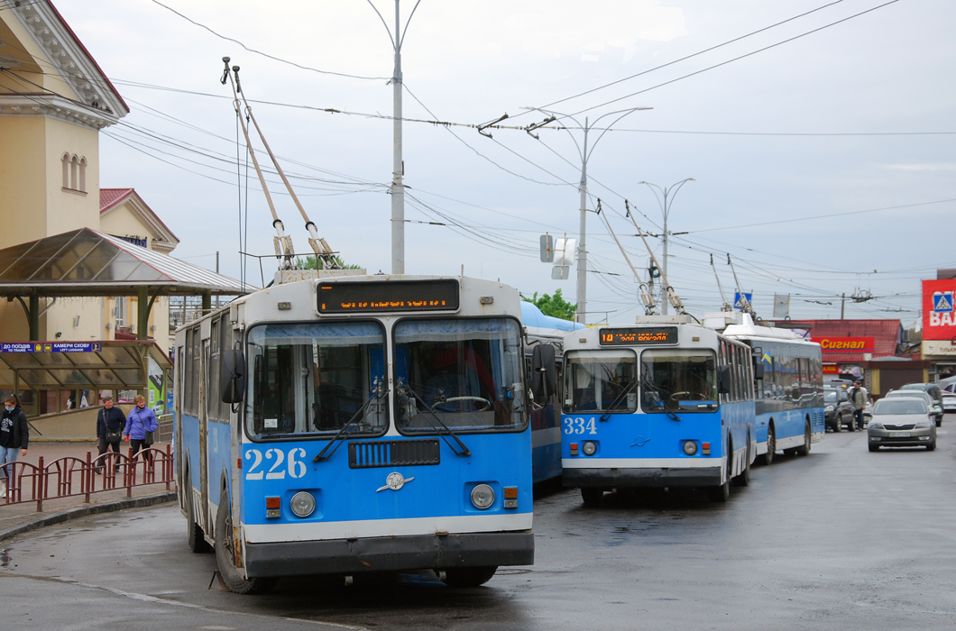 Vinica, ZiU-682G-016 (012) č. 226; Vinica, ZiU-682G [G00] č. 334