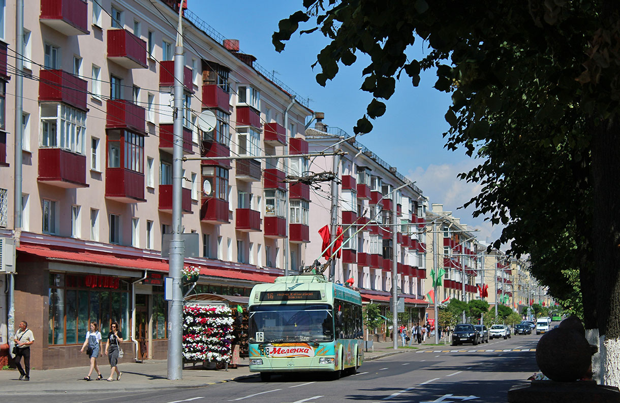 Гомель, БКМ 321 № 1818