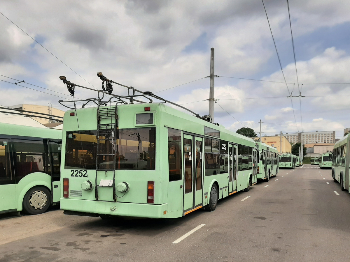 Минск, БКМ 321 № 2252