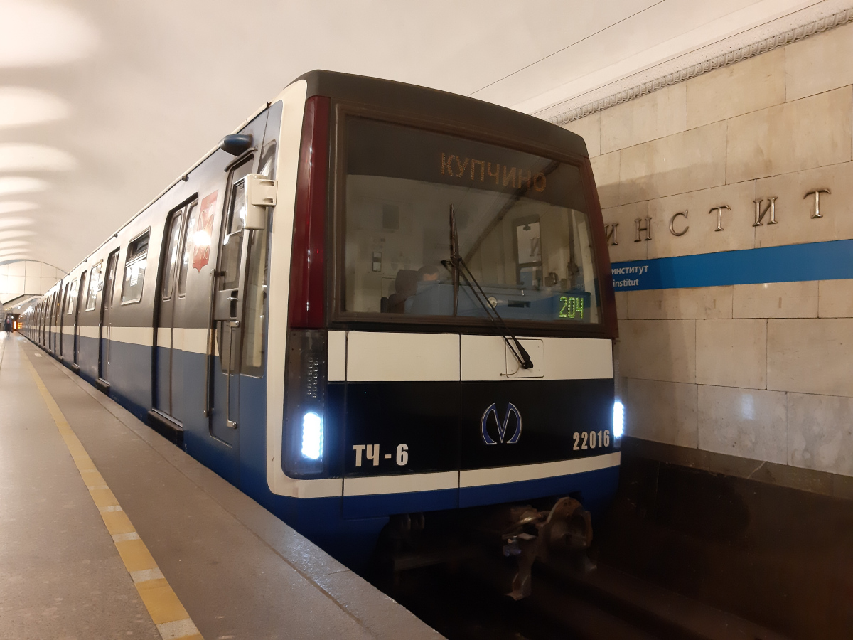 Санкт-Петербург, 81-722 «Юбилейный» № 22016