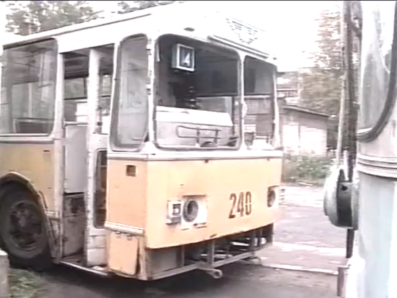 Петрозаводск, ЗиУ-682В [В00] № 240