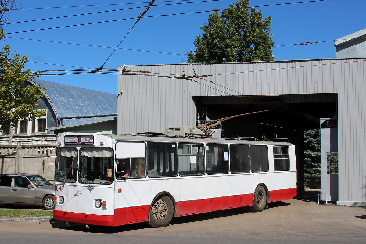 Yoshkar-Ola, ZiU-682V Br. 169