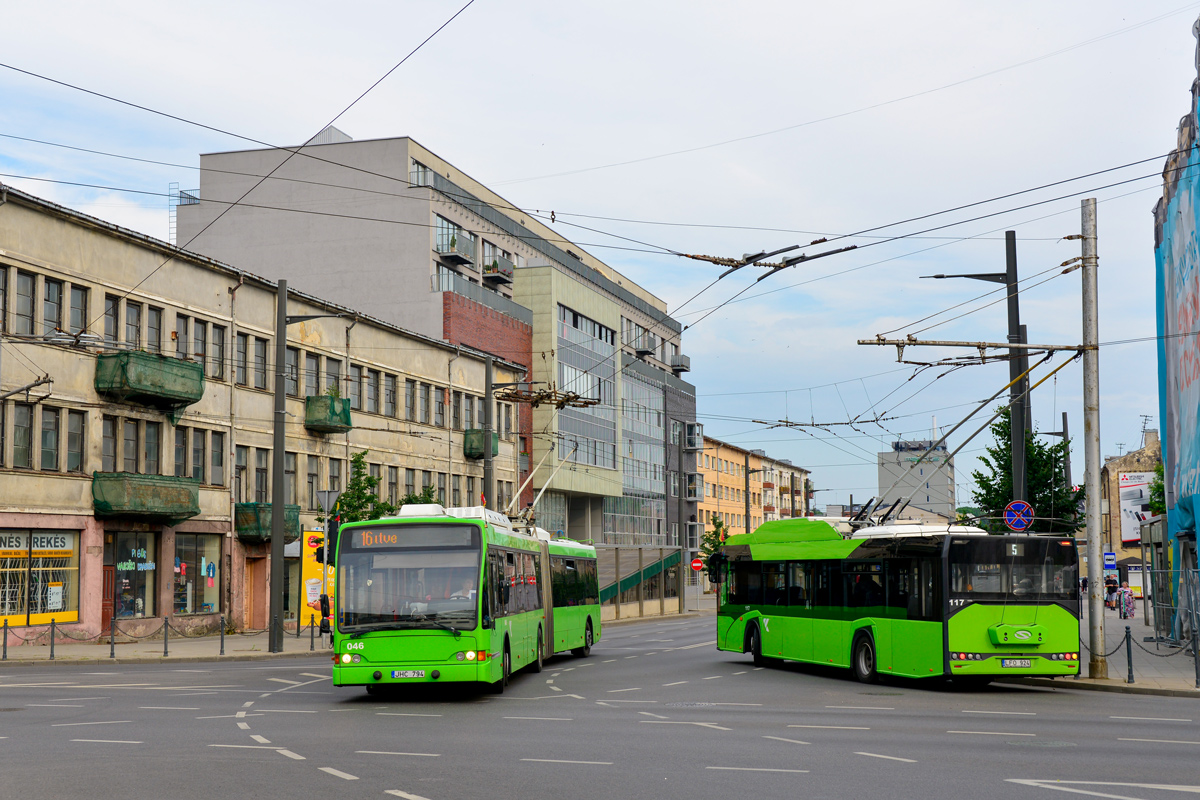 Каунас, Berkhof Premier AT18 № 046; Каунас, Solaris Trollino IV 12 Medcom № 117