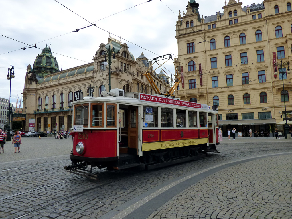 Прага, Ringhoffer DSM № 2210