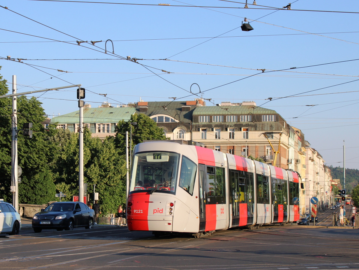 Прага, Škoda 14T Elektra № 9121