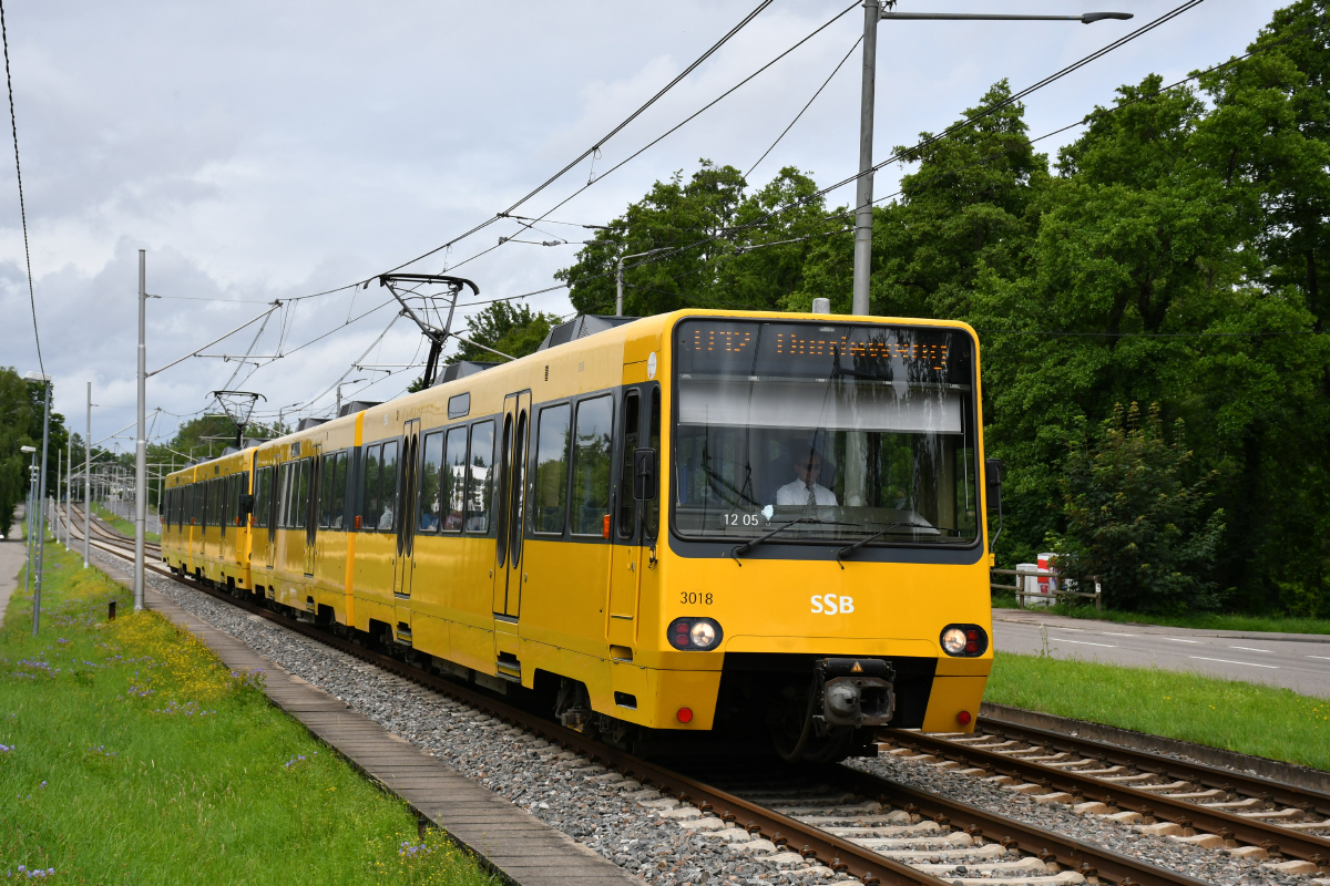 Штутгарт, Duewag DT8.4 № 3018