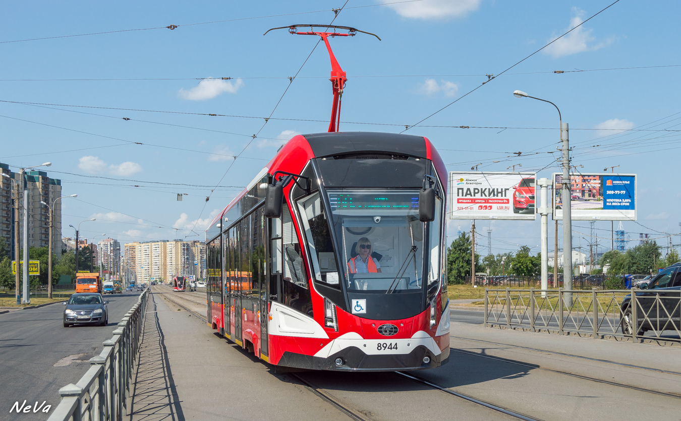 Санкт-Петербург, 71-923М «Богатырь-М» № 8944