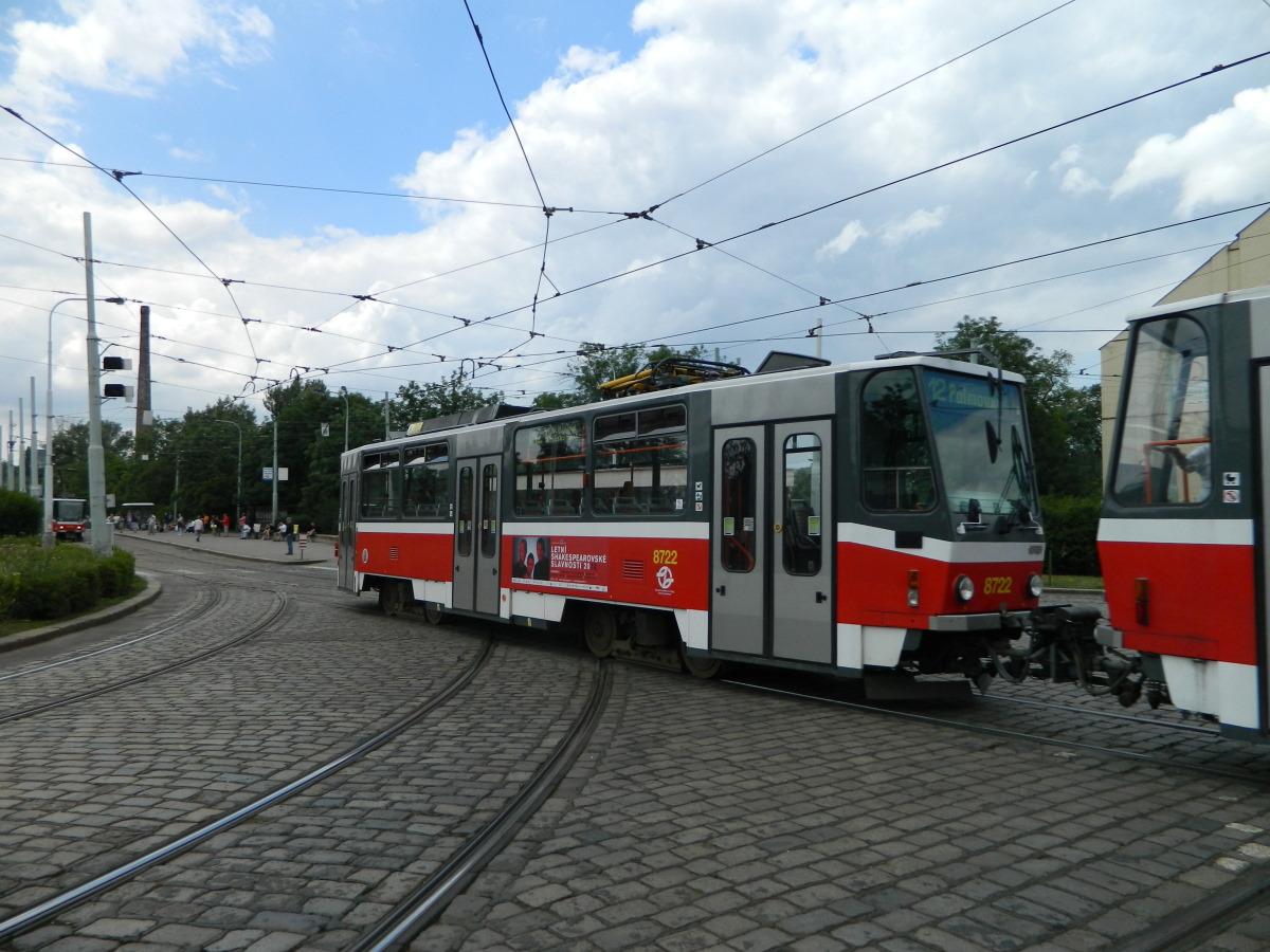 Прага, Tatra T6A5 № 8722