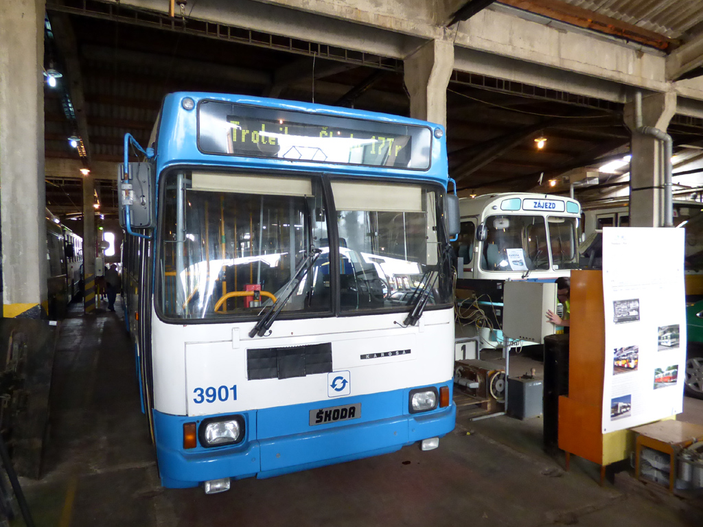 Страшице, Škoda 17Tr № 3901