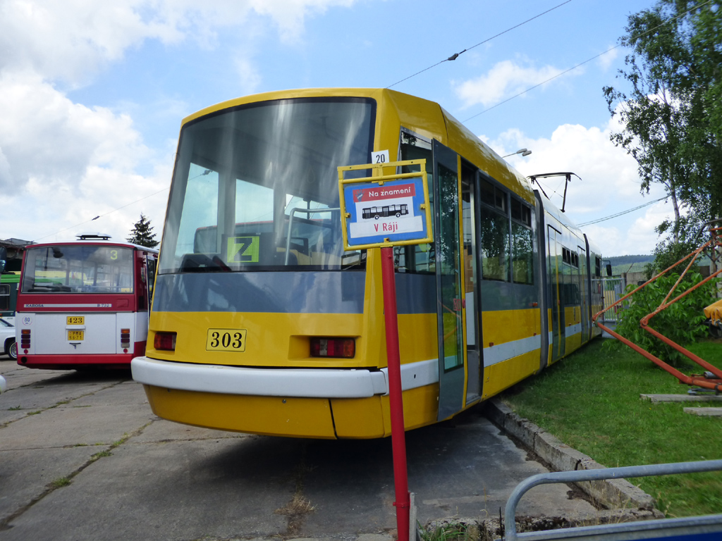 Strašice, Škoda 03T2 Astra № 303