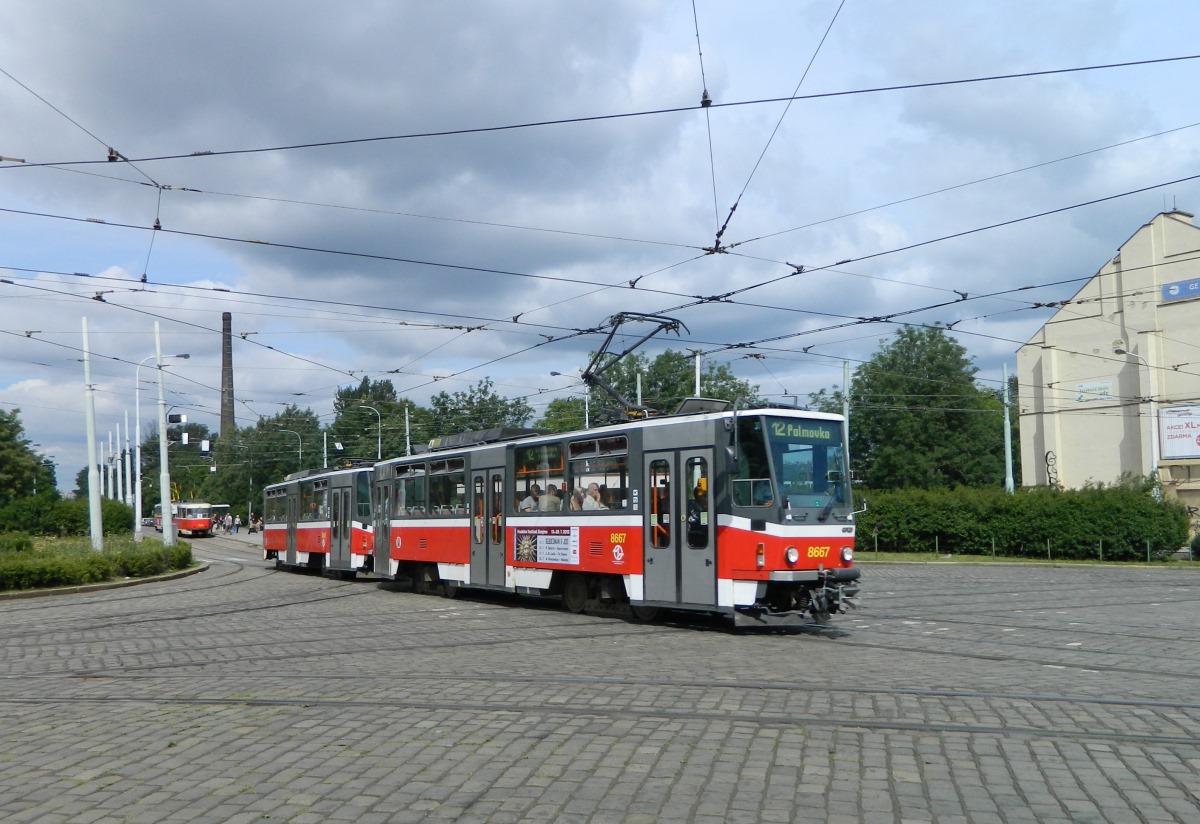 Прага, Tatra T6A5 № 8667
