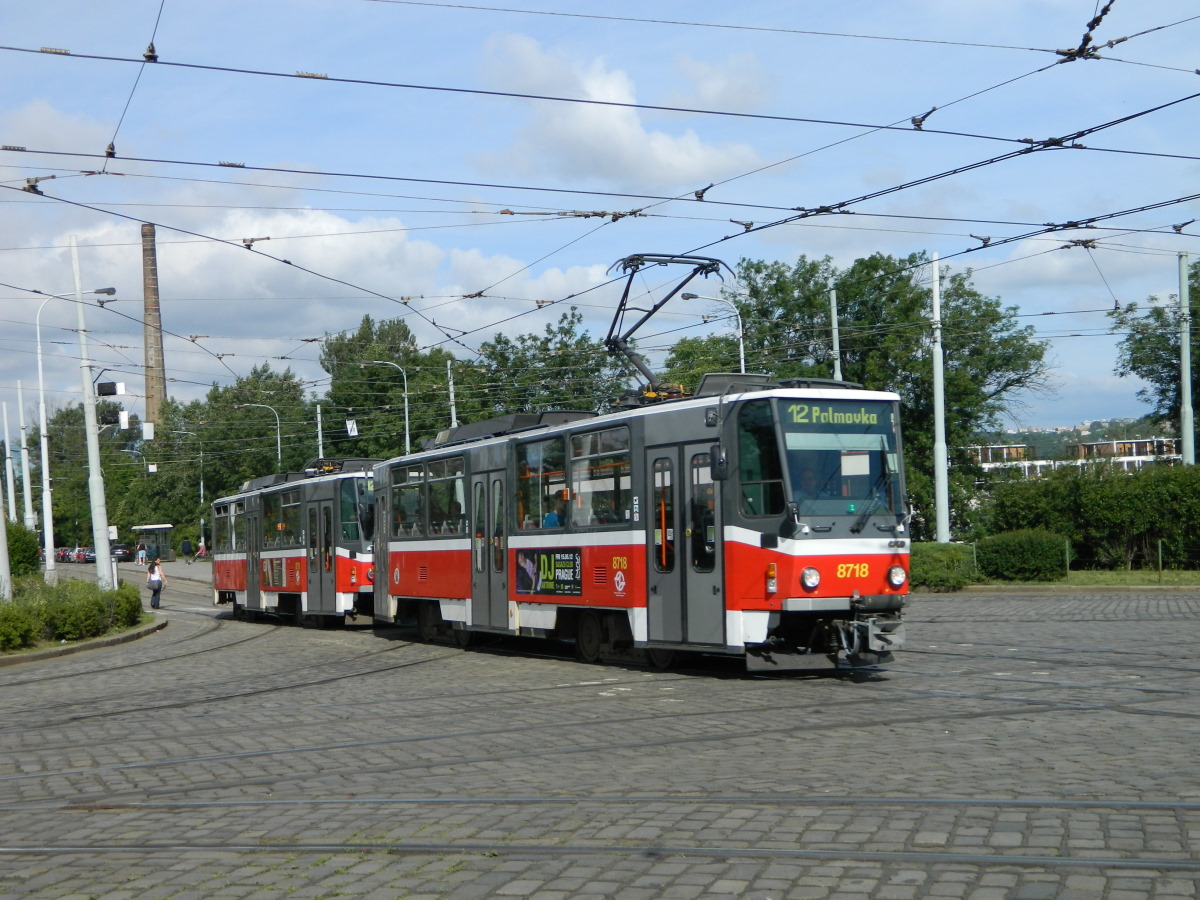 Прага, Tatra T6A5 № 8718