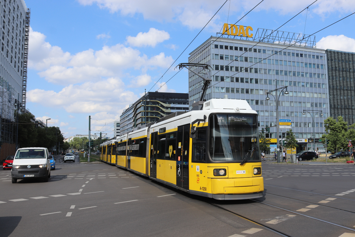Берлин, BVG GTNO № 1250