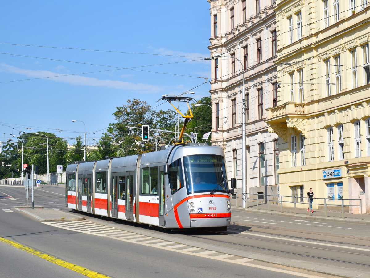 Брно, Škoda 13T Elektra № 1913