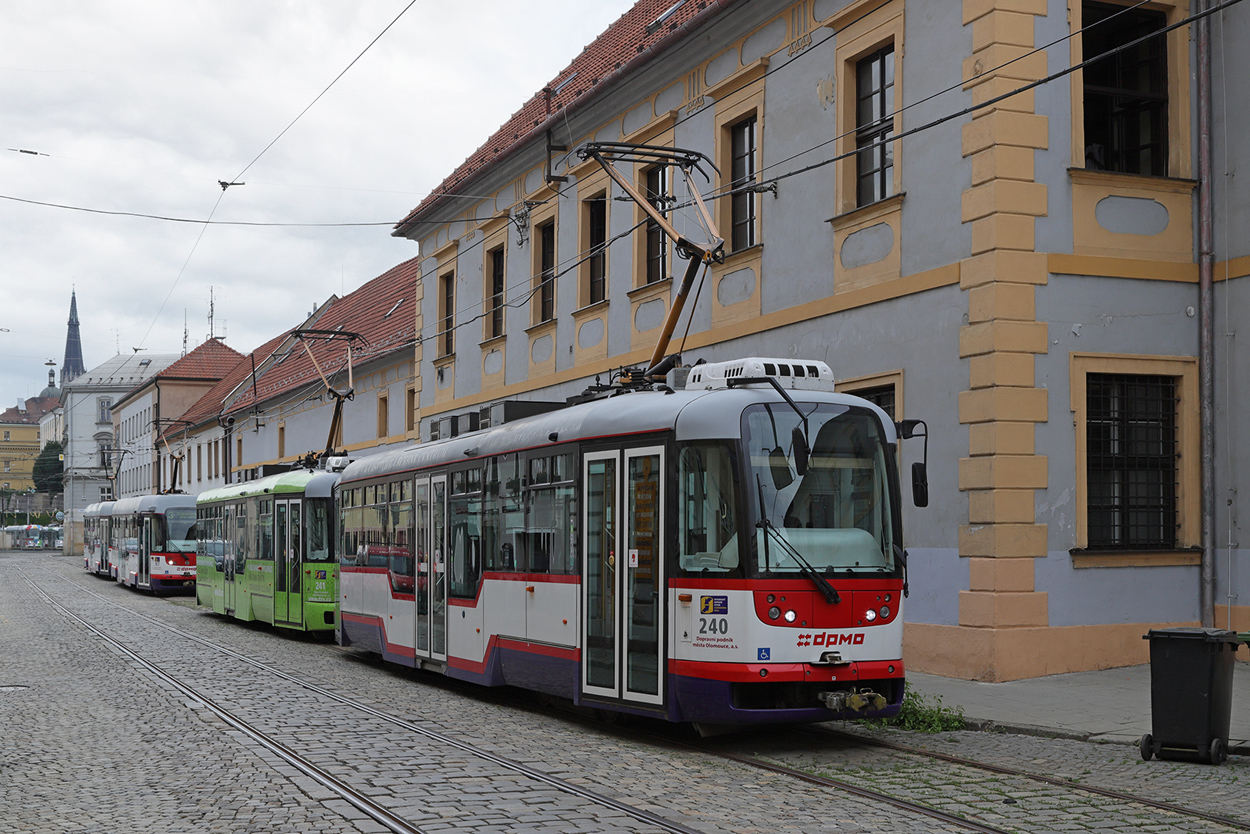 Оломоуц, Vario LFR.S № 240