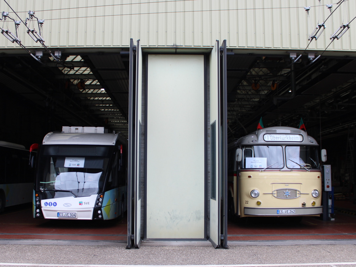 Эслинген-ам-Неккар, Solaris Trollino III 18,75 Kiepe MetroStyle № 504; Эслинген-ам-Неккар, Henschel 160 OSL/Kiepe № 22