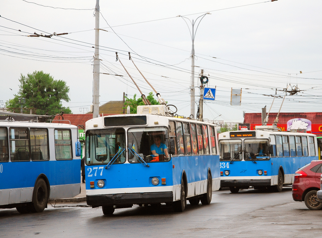 Vinica, ZiU-682V-012 [V0A] č. 277; Vinica, ZiU-682G [G00] č. 334