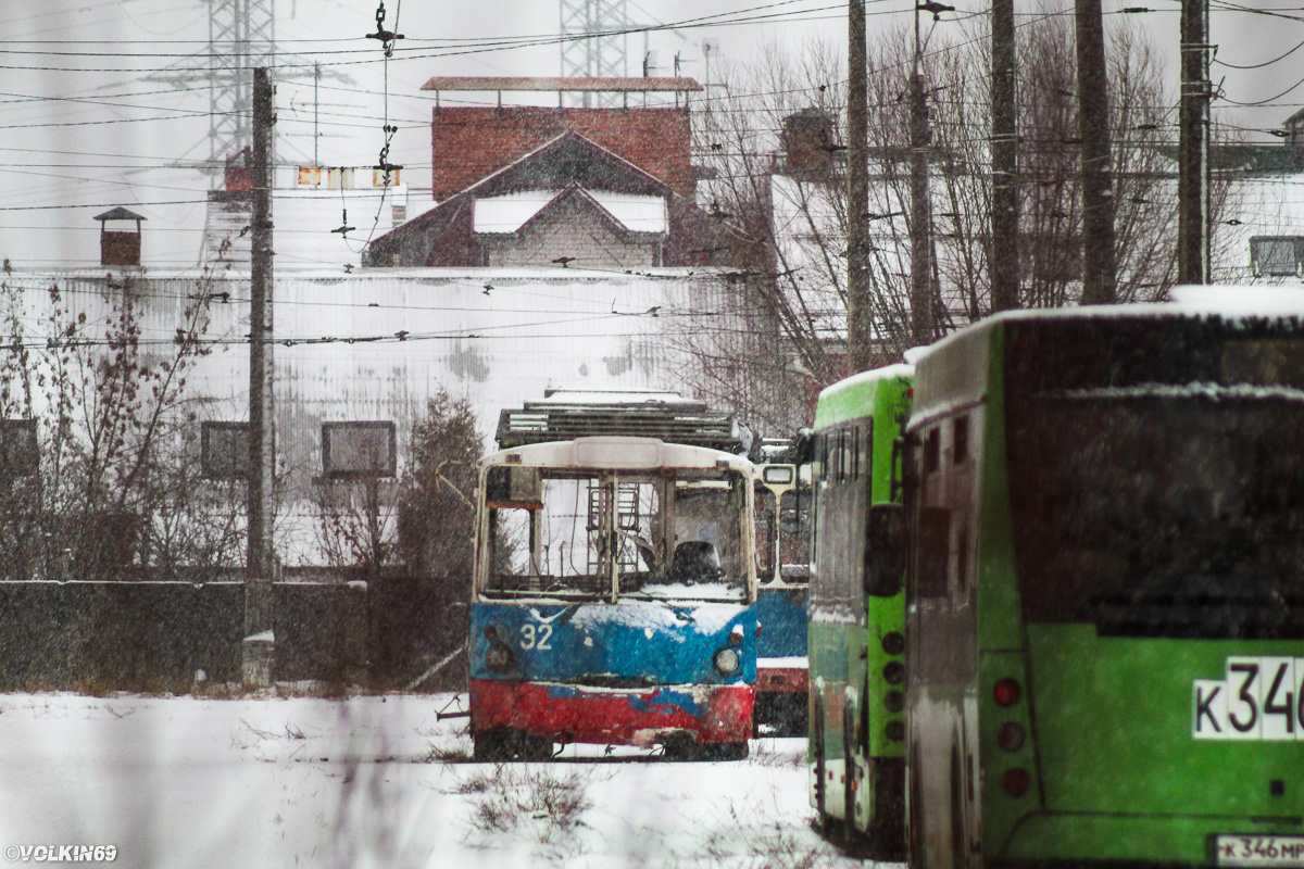 Twer, VZTM-5284 Nr 32; Twer — "The final journey" of the Tver trolleybuses