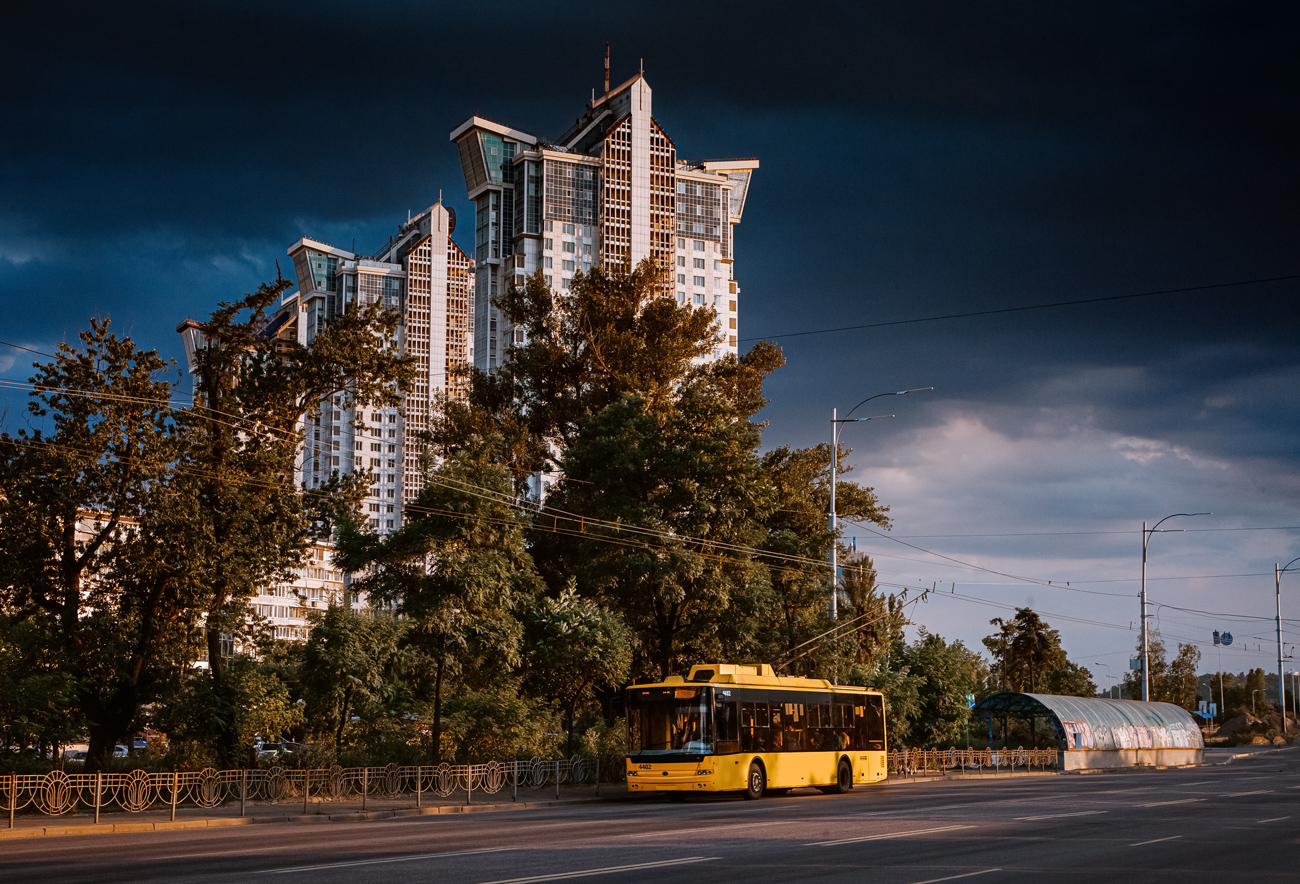 Киев, Богдан Т70110 № 4402